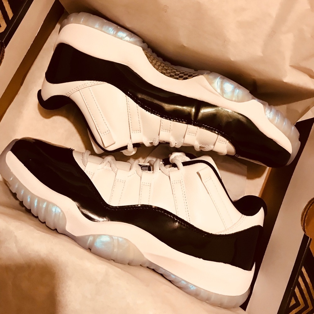 Emerald Retro 11s Easter 2018